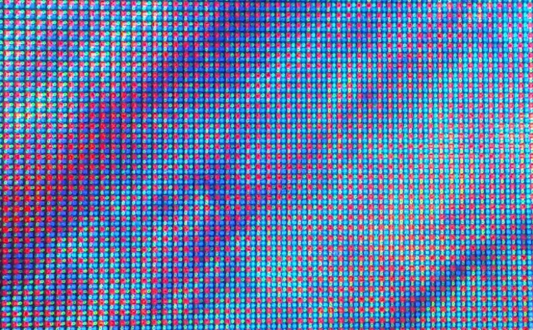 Full HD Super AMOLED by Samsung