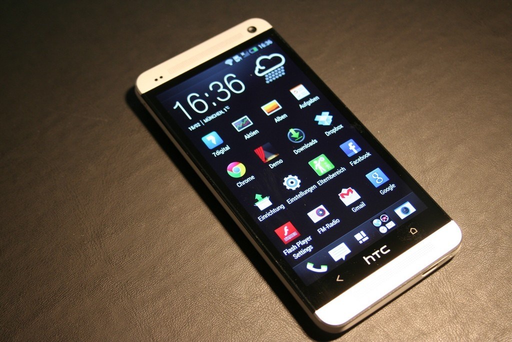 Прошивки HTC One M7