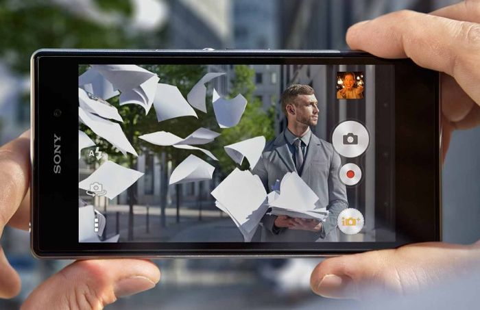 selfie smartphone